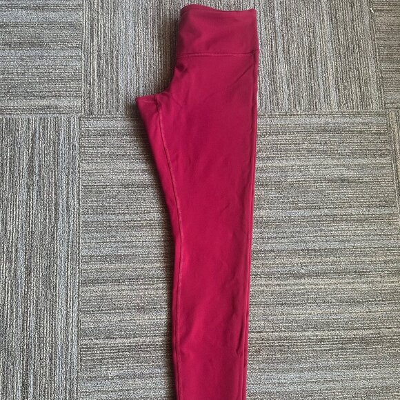 Lulumon leggings - Berry Colored 26" Waist 28" inseam - Picture 1 of 7